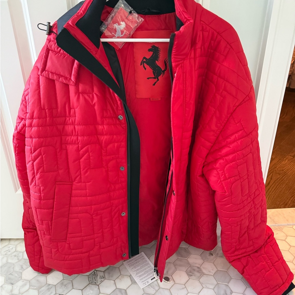 Brand new authentic Ferrari men’s puffer jacket